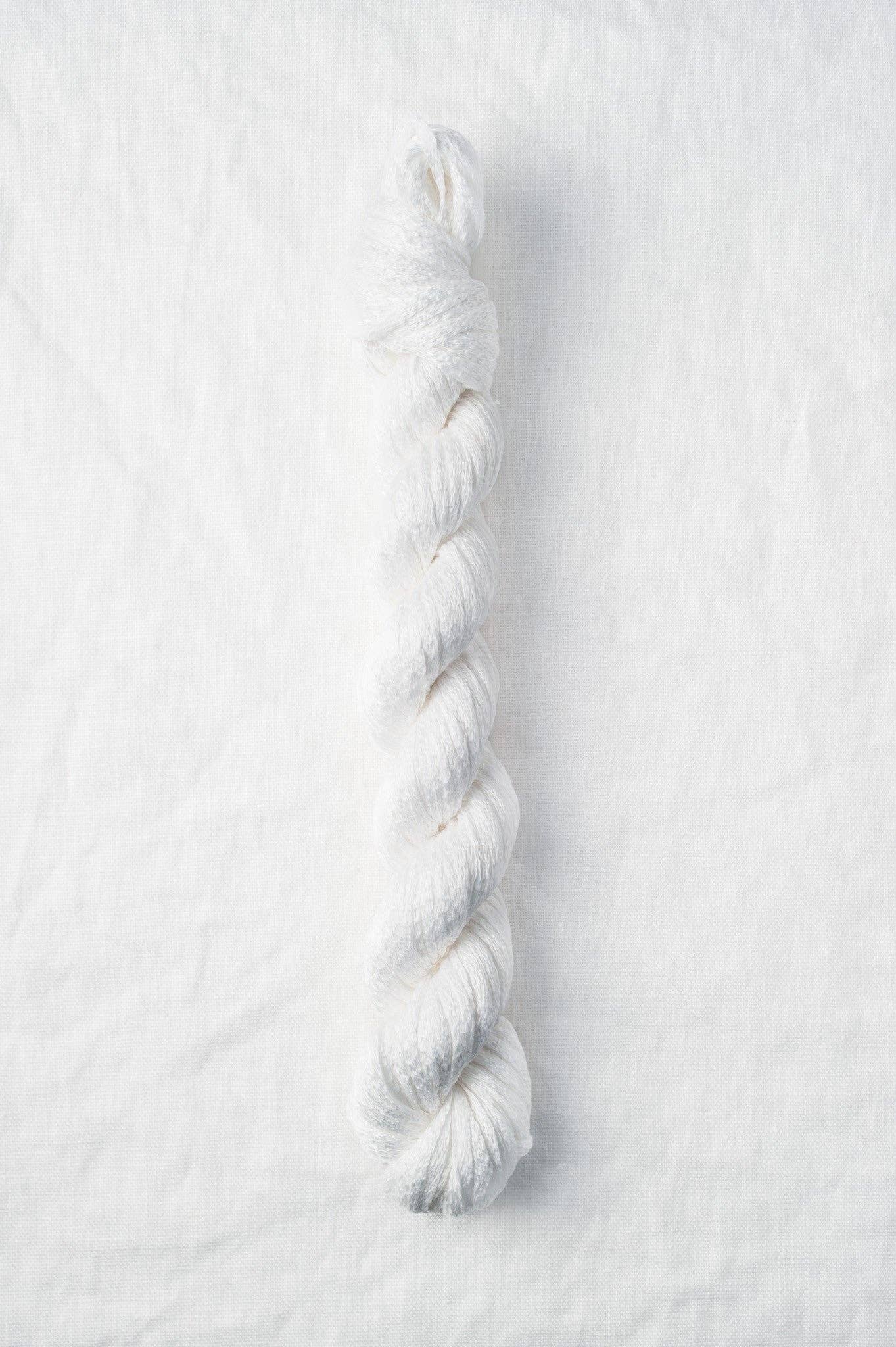 Kestrel 100% Organic Italian Spun Yarn antler