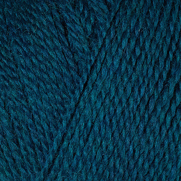 Berroco Lanas Light Yarn Soft Light Blue Skein 78132 Lagoon