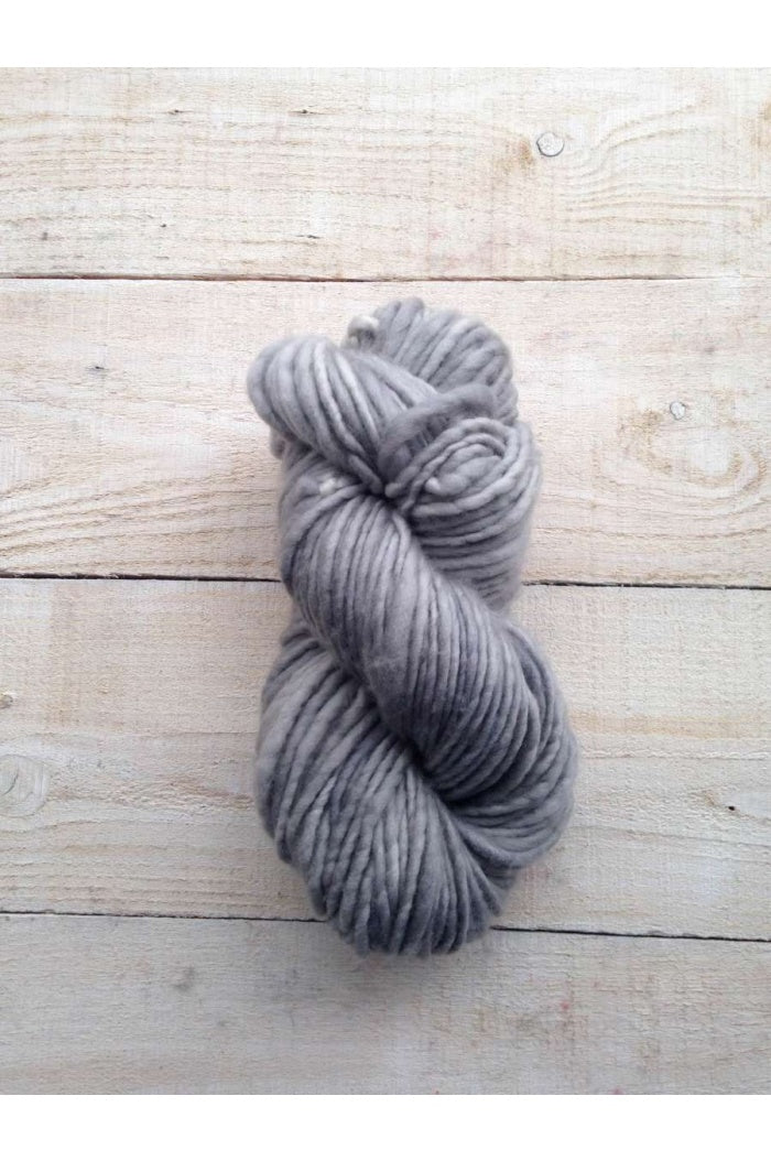 Manos del Uruguay Franca Yarn – Soft Speckled Wool Menhir
