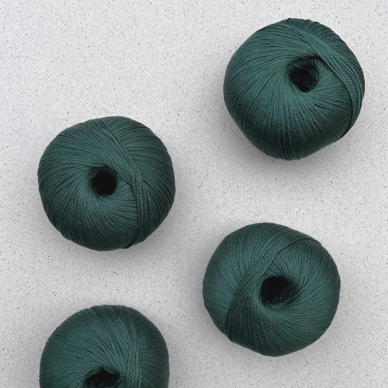 Pascuali Arctic Pearl Yarn Soft Fine Wool for Knitting or Crochet Seaweed 18