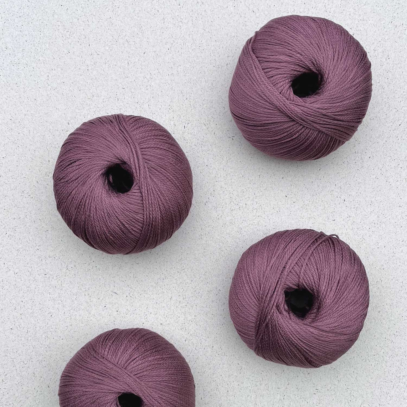 Pascuali Arctic Pearl Yarn Soft Fine Wool for Knitting or Crochet Rose Quartz 09