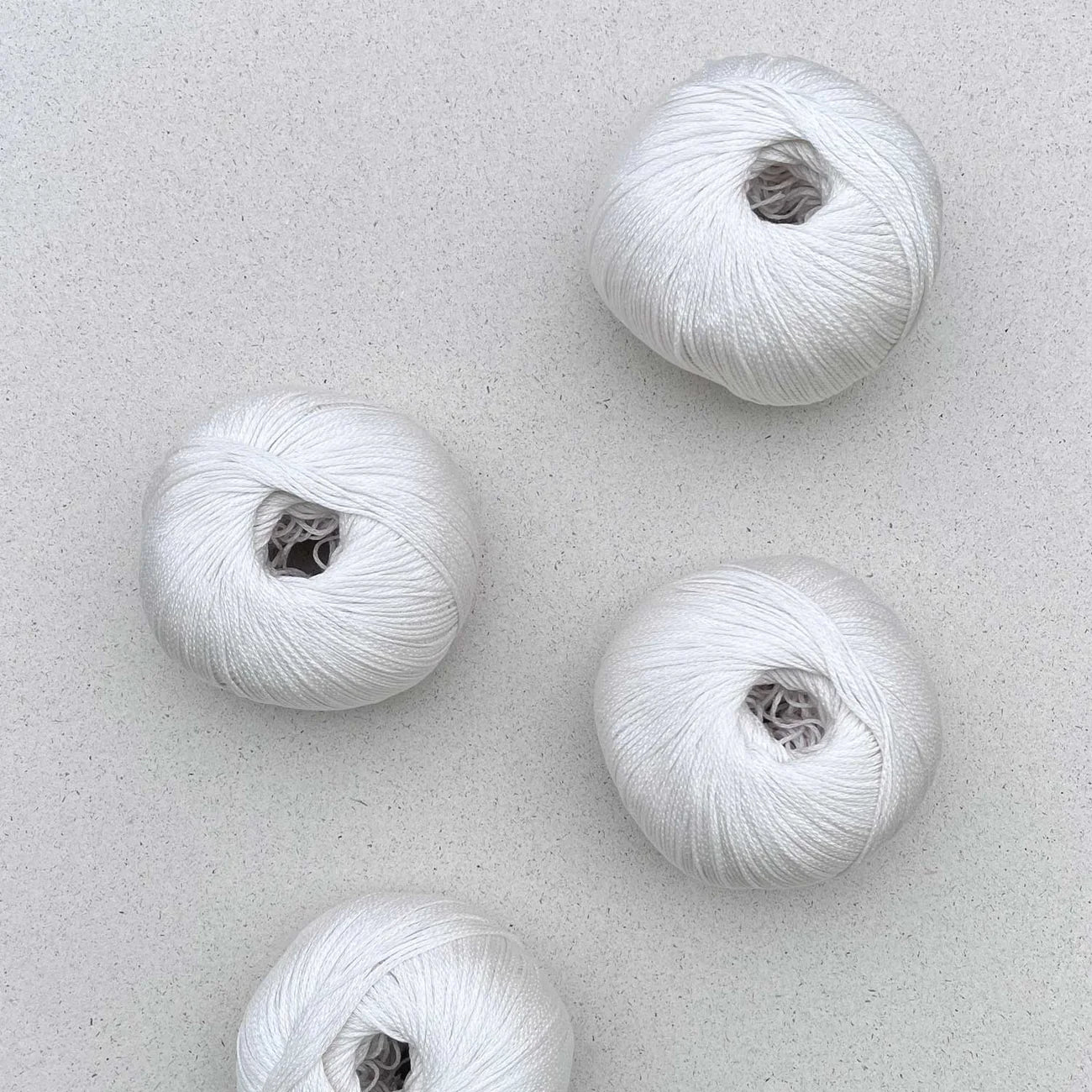 Pascuali Arctic Pearl Yarn Soft Fine Wool for Knitting or Crochet White 03