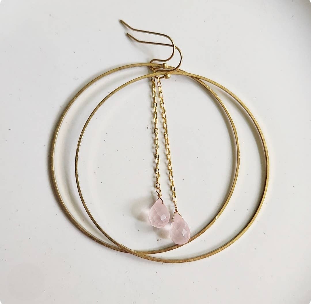 Sara Sela Jewelry rose quartz hoop earrings gold double hoop with delicate chain and teardrop rose quartz stones