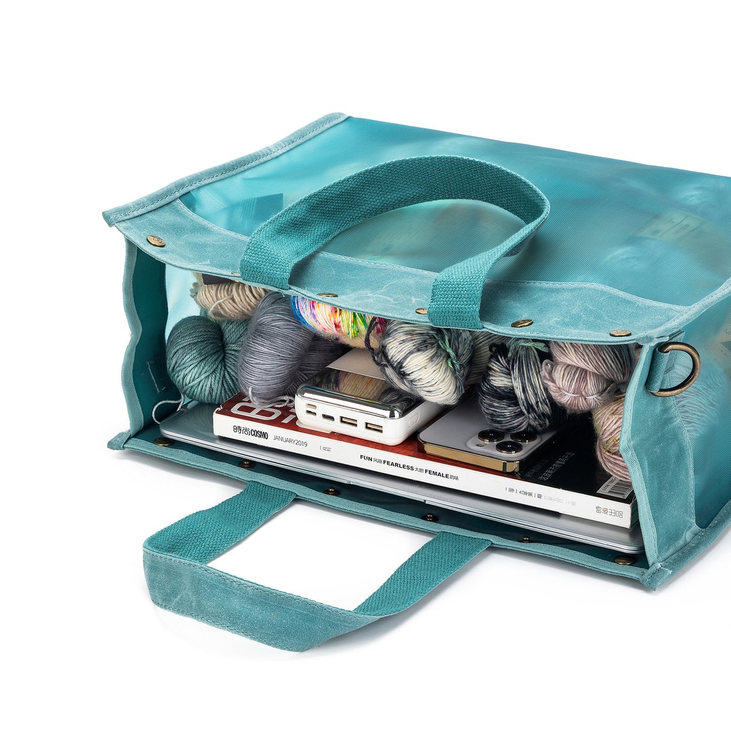 Della Q Makers Mesh Tote