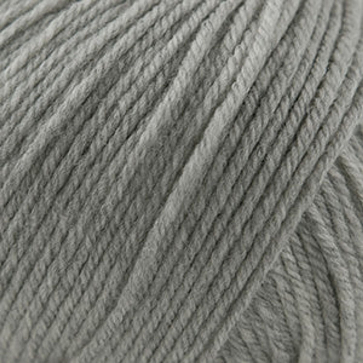 Soft gray Cascade Yarns 220 Superwash wool suitable for knitting and crocheting projects