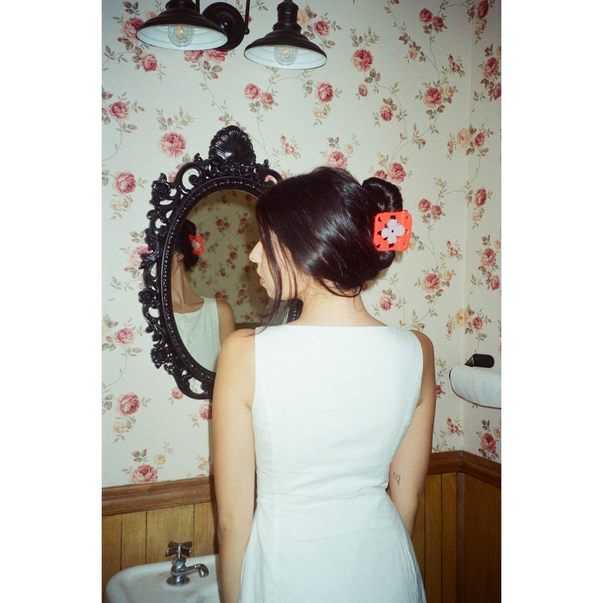 Hey Ricochet Clip Claw Hair Accessory in Red with Floral Design Perfect for Stylish Updos