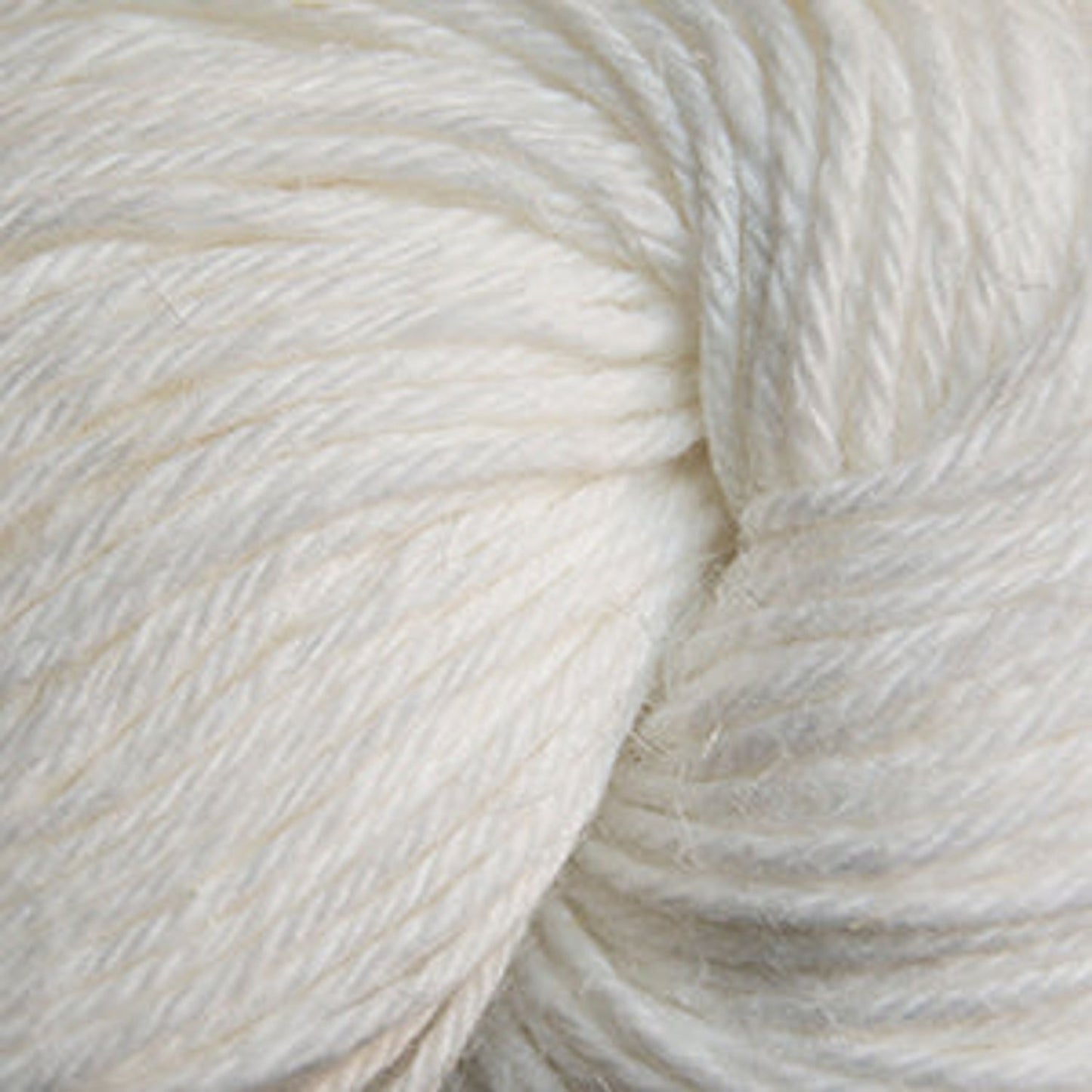 Cascade Yarns Hampton Inn Soft White Yarn Ideal for Cozy Projects and Knitting