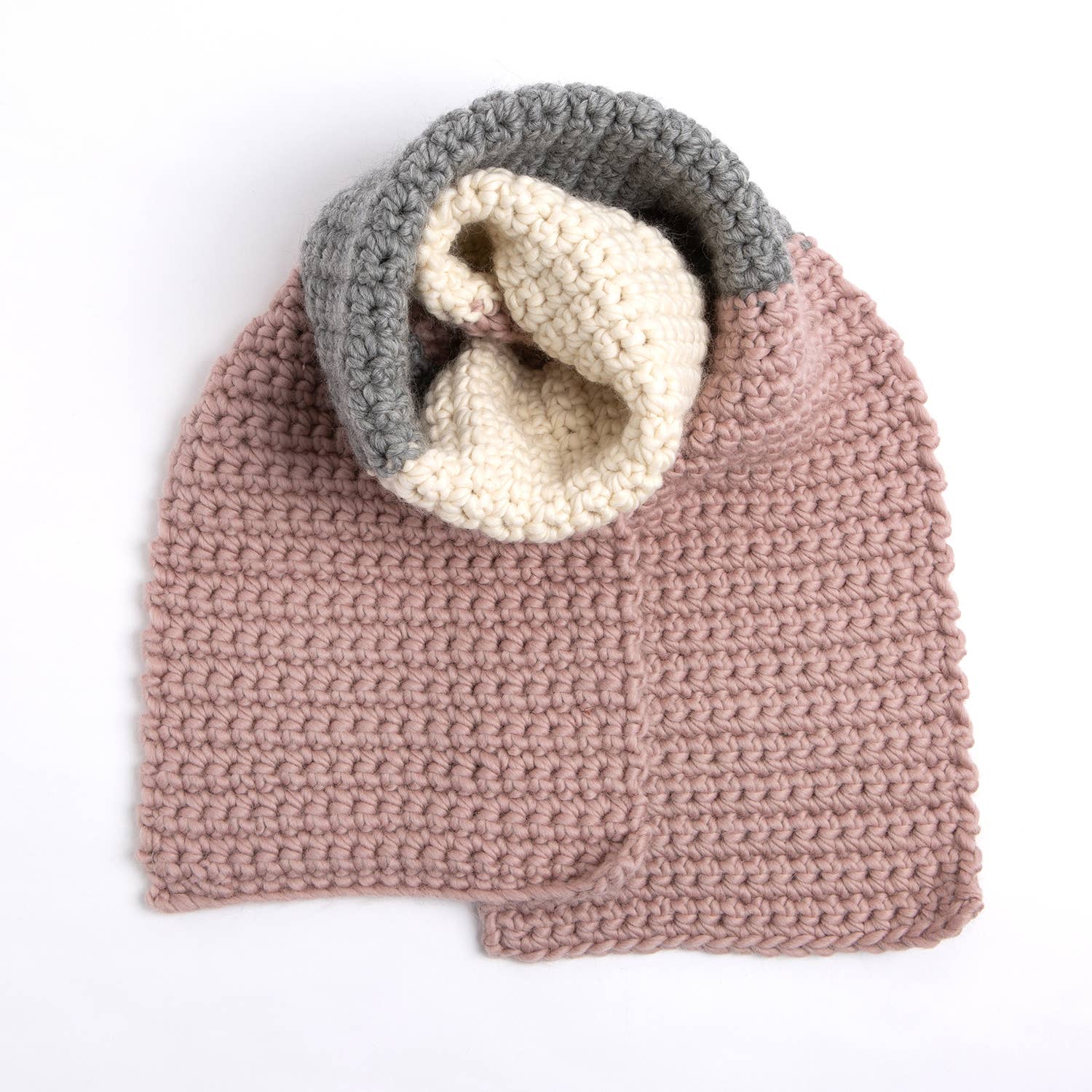 Hannah's crochet kit for beginners. Wool Couture Company chunky pink scarf with gray and cream reversible crochet cowl