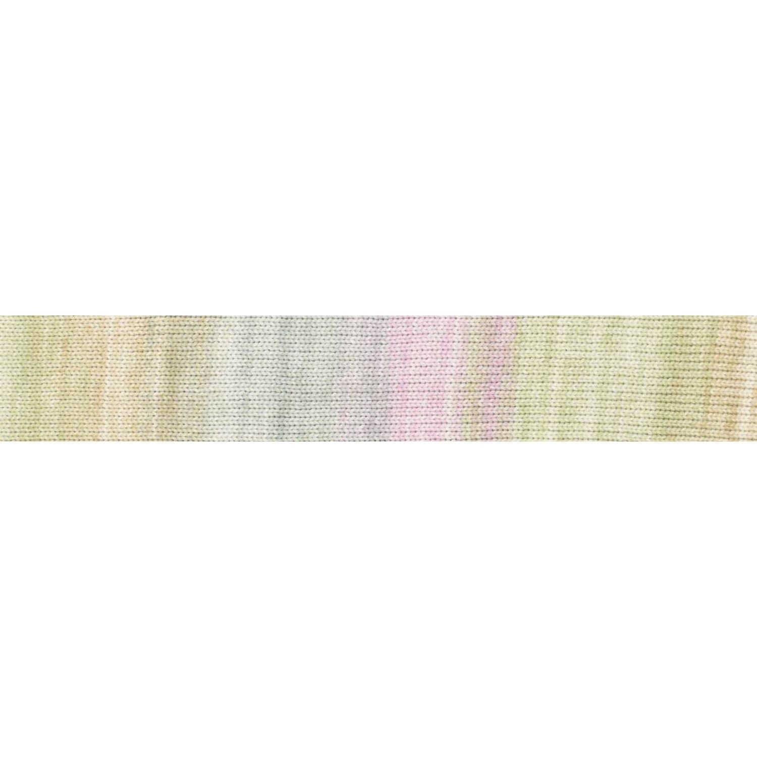 Soft and colorful Juniper Moon Farm Cumulus Dégradé yarn in a gradient pattern for knitting projects