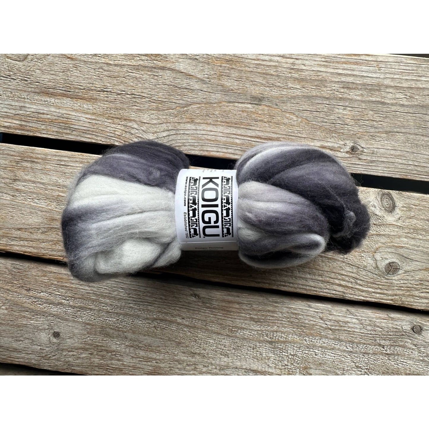 Koigu Wool Designs - Merino Fiber - 50g Roving Bundles R2403