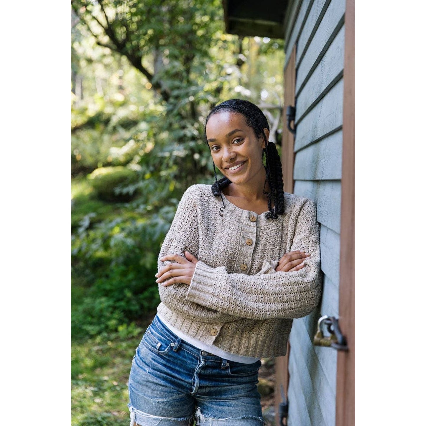 Laine Magazine Issue 25 featuring a model in a cozy knit sweater outdoors