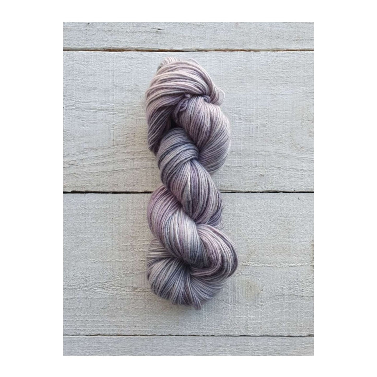 Manos del Uruguay Fino Mother-of-Pearl
