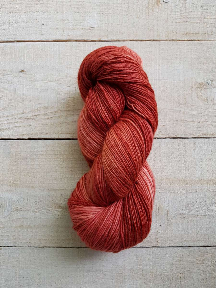 Manos del Uruguay Fino Turkish Delight